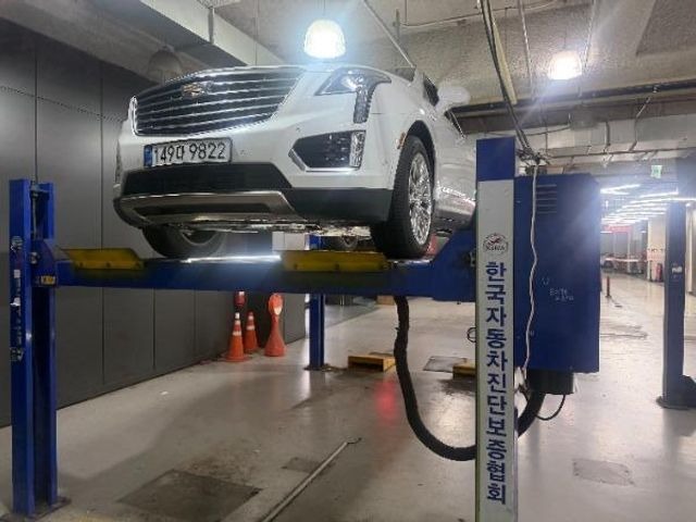 Cadillac XT5 2018 — inspection photo 1