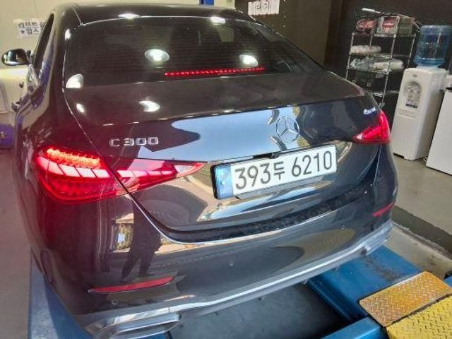 Mercedes-Benz C-Class 2023 — inspection photo 2