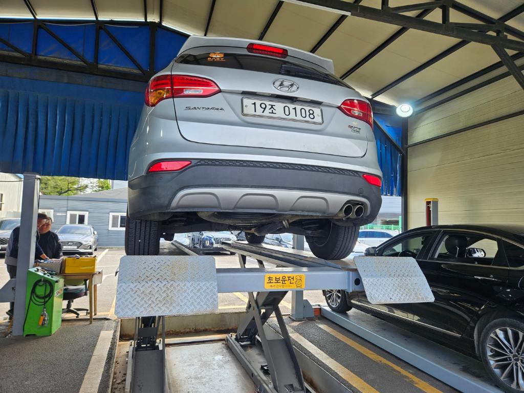 Hyundai Santafe 2015 — inspection photo 2