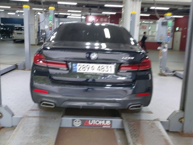 BMW 5-Series 2023 — inspection photo 2