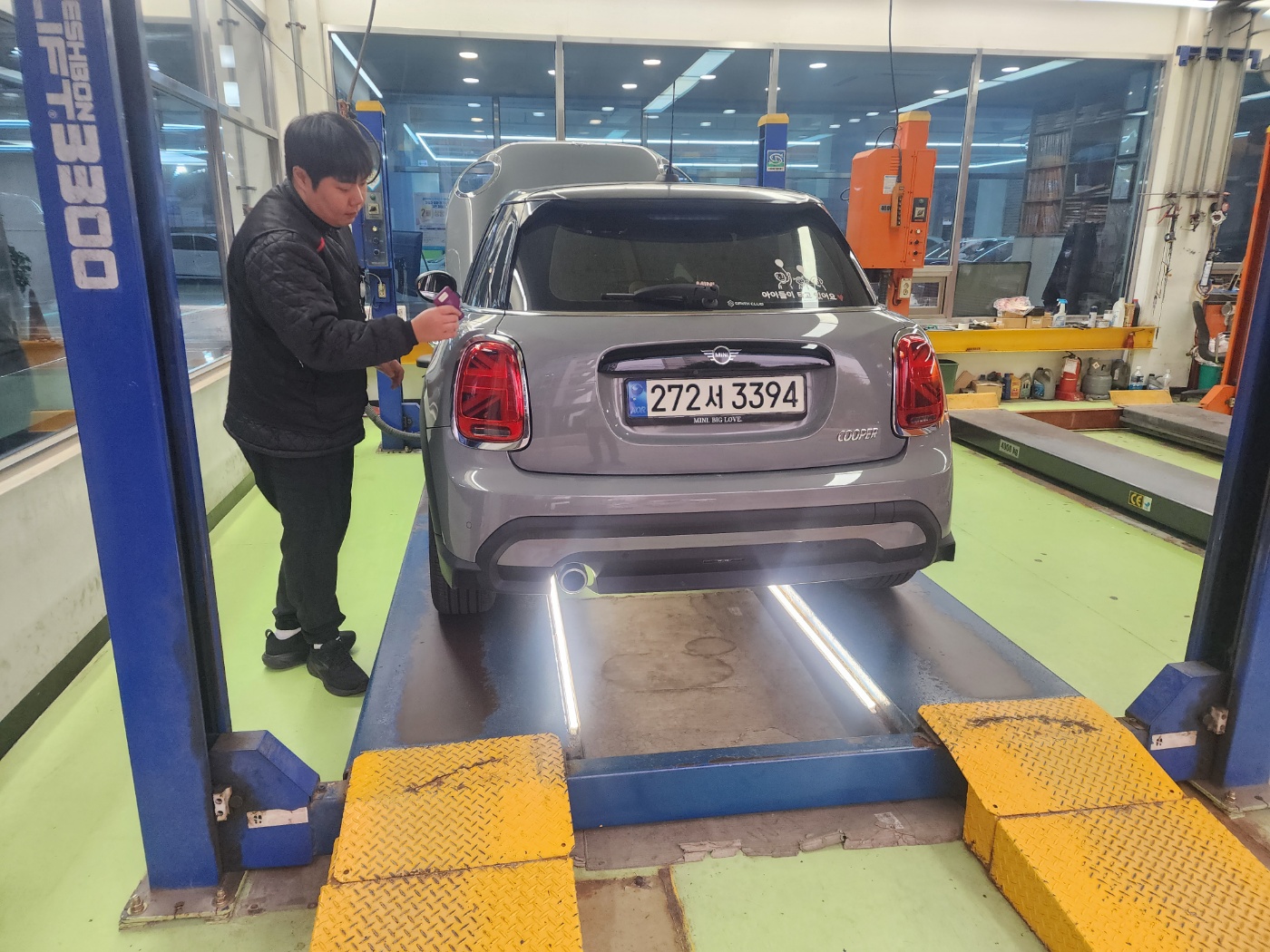 Mini Cooper 2023 — inspection photo 1