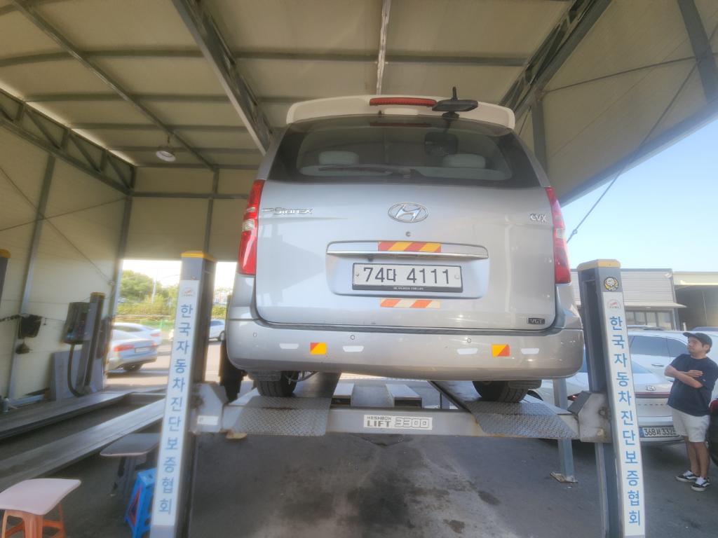 Hyundai Starex 2012 — inspection photo 2