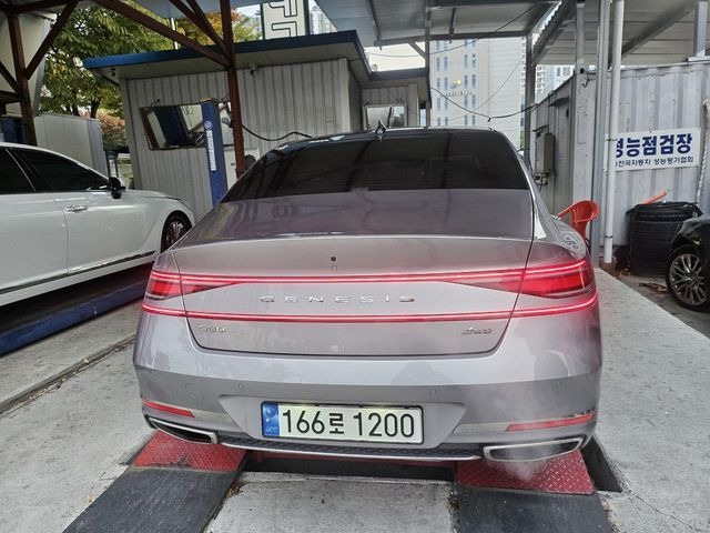 Genesis G90 2022 — inspection photo 2