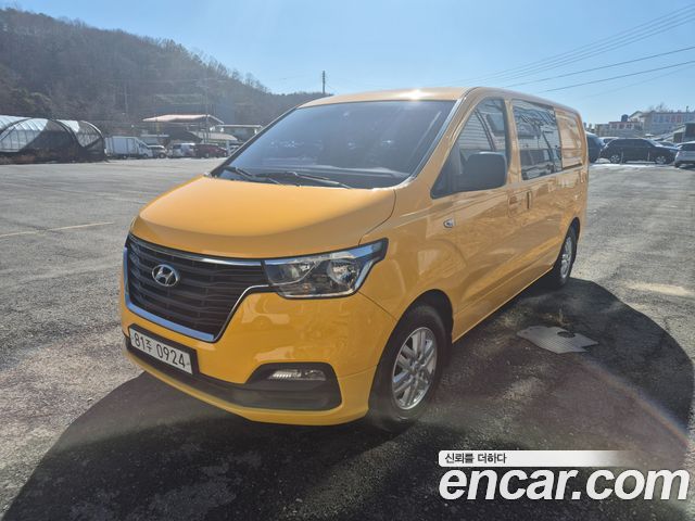 Hyundai Starex