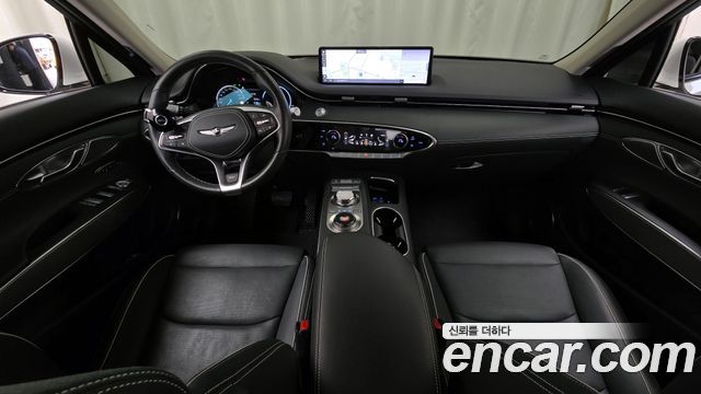 Genesis GV70 — interior