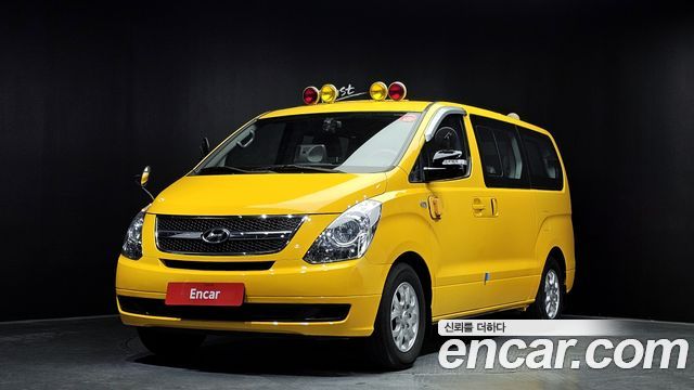 Hyundai Starex — exterior