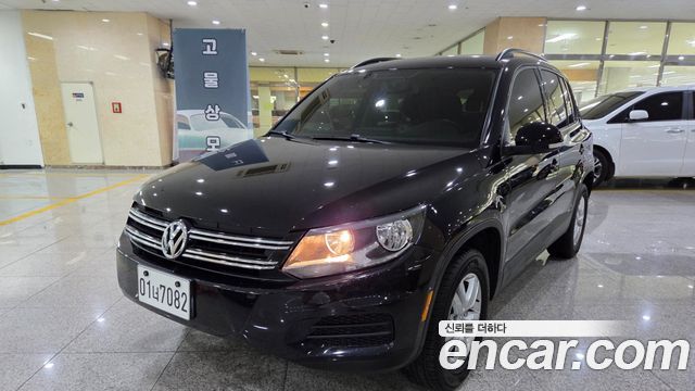 Volkswagen Tiguan — exterior