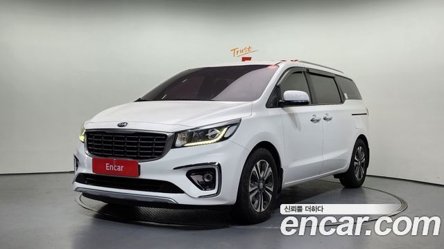 Kia Carnival — exterior