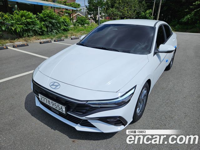 Hyundai Avante — exterior