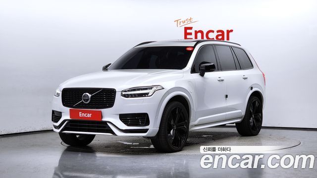 Volvo XC90 — exterior