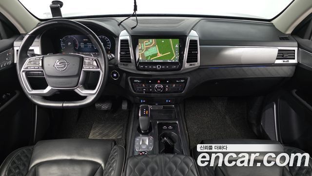 KG Mobility Rexton — interior