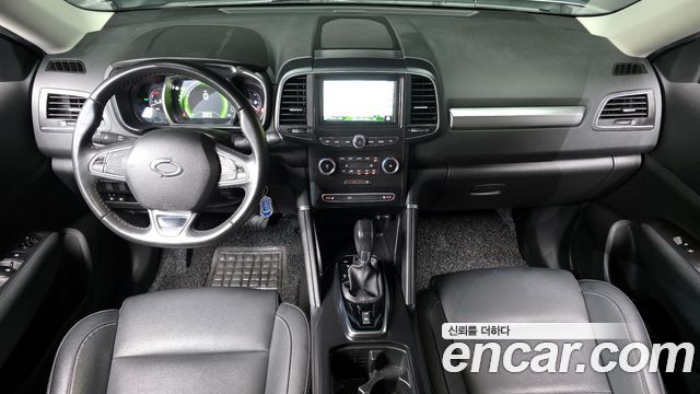 Renault Korea QM6 — interior