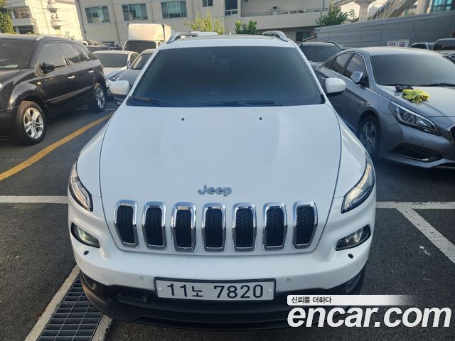 Jeep Cherokee — exterior