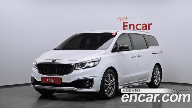 Kia Carnival — exterior