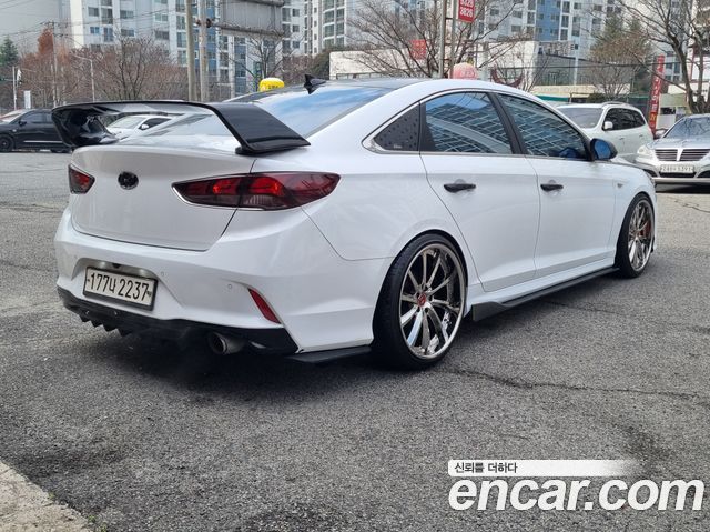 Hyundai Sonata — exterior