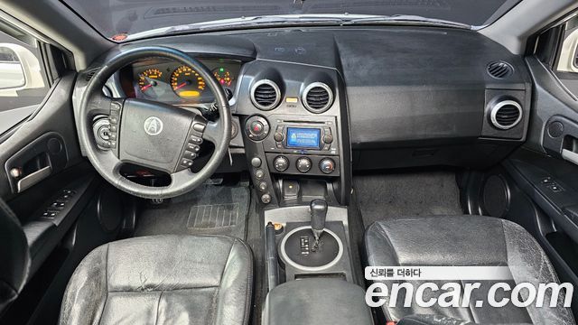 KG Mobility Actyon — interior