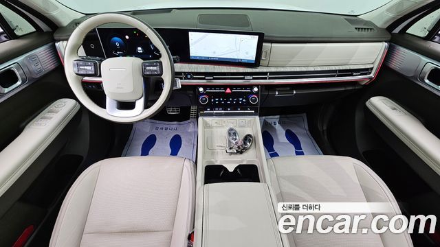 Hyundai Santa Fe — interior