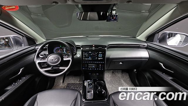 Hyundai Tucson — interior