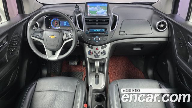Chevrolet Korea Trax — interior