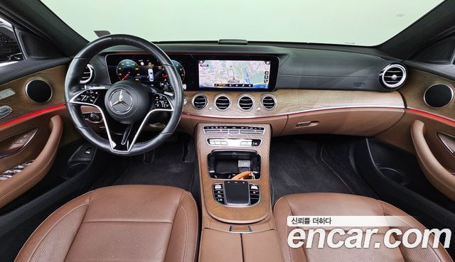 Mercedes-Benz E-Class — interior