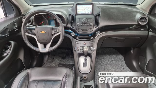 Chevrolet Korea Orlando — interior
