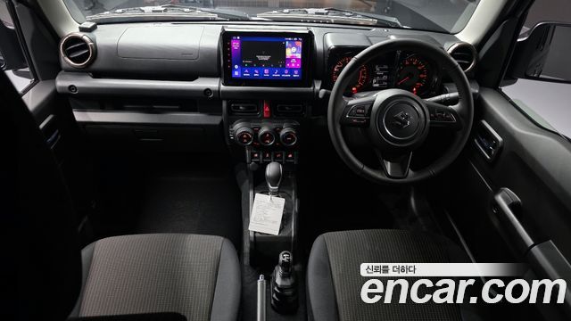 Suzuki Jimny — interior