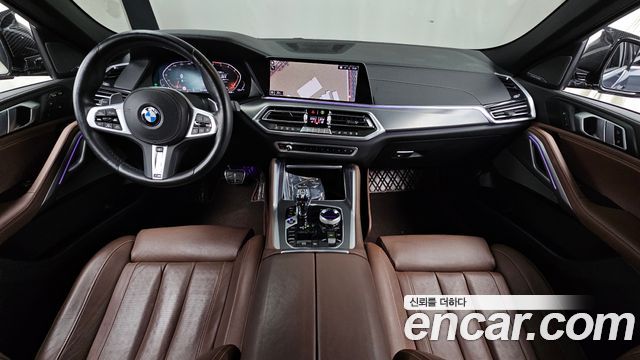 BMW X6 — interior
