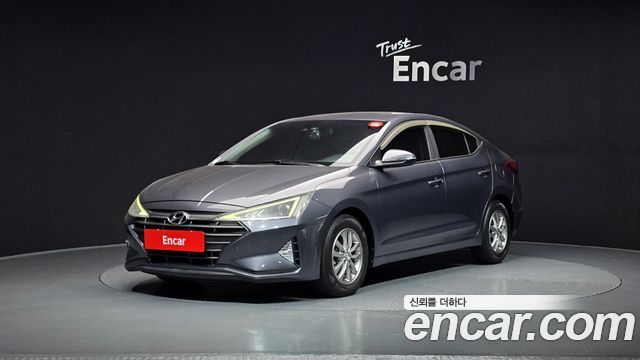 Hyundai Avante — exterior