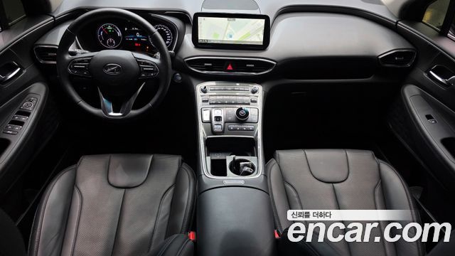Hyundai Santa Fe — interior