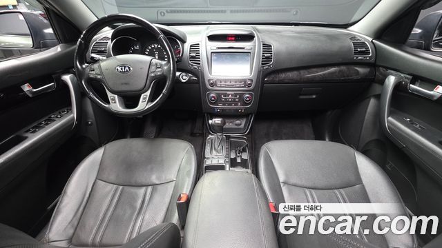 Kia Sorento — interior