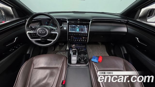 Hyundai Tucson — interior