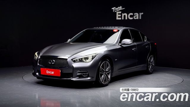 Infiniti Q50 — exterior