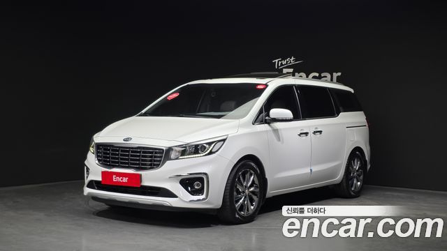 Kia Carnival — exterior