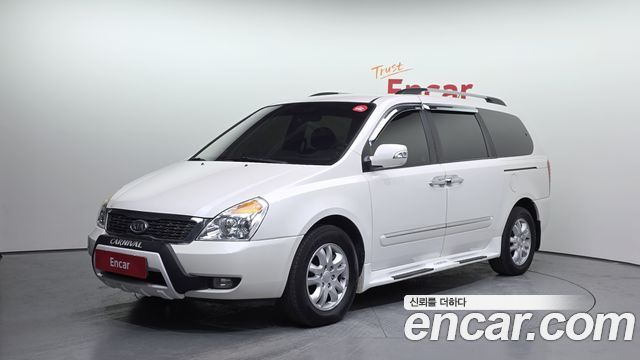 Kia Carnival — exterior