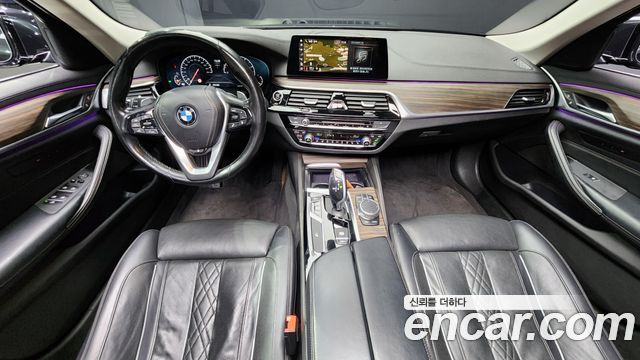 BMW 5 Series — interior