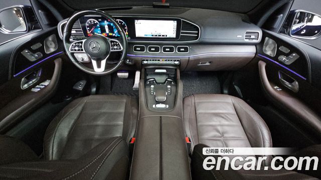 Mercedes-Benz GLS-Class — interior