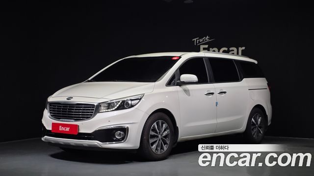 Kia Carnival — exterior