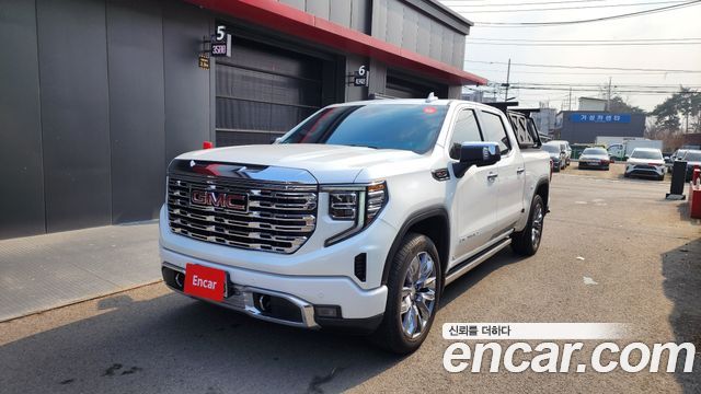 GMC Sierra — exterior