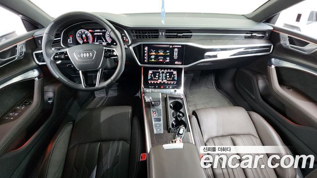 Audi A7 — interior
