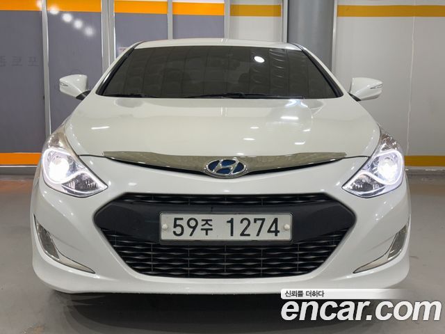 Hyundai Sonata — exterior