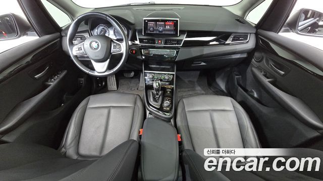 BMW 2 Series — interior
