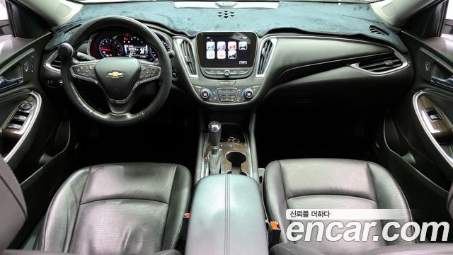 Chevrolet Korea Malibu — interior