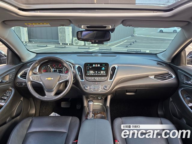 Chevrolet Korea Malibu — interior