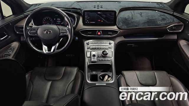 Hyundai Santa Fe — interior