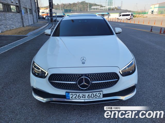 Mercedes-Benz E-Class — exterior