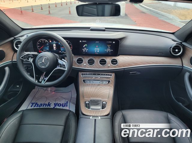 Mercedes-Benz E-Class — interior