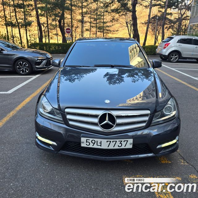 Mercedes-Benz C-Class — exterior