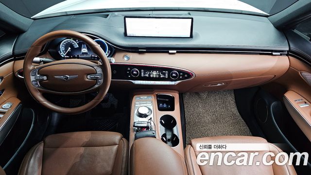 Genesis GV70 — interior