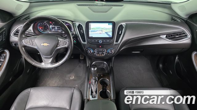 Chevrolet Korea Malibu — interior