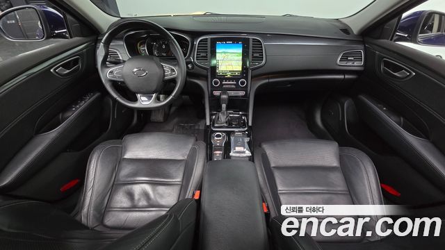 Renault Korea SM6 — interior